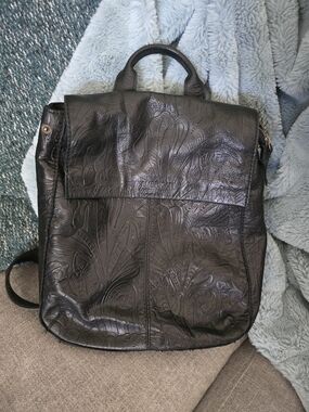 Black Tooled Leather Backpack/handbag